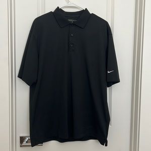 Large Men’s Nike Golf Polo